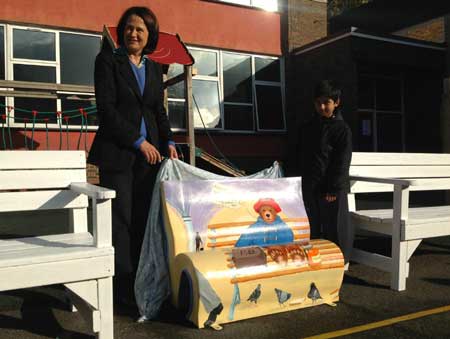 MP unveils the book bench